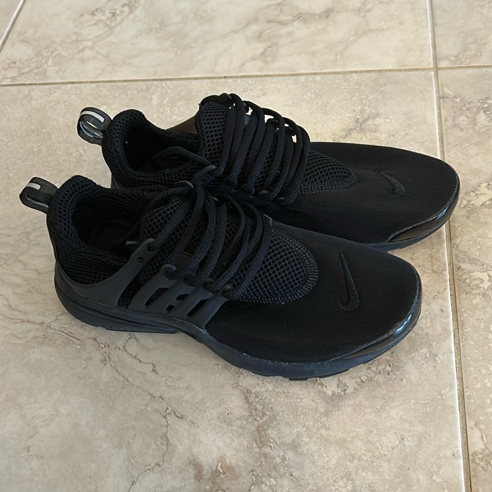 ‼️Sold‼️Nike Sneakers
